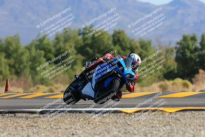 media/Nov-06-2022-SoCal Trackdays (Sun) [[208d2ccc26]]/Turn 7 Set 2 (1050am)/